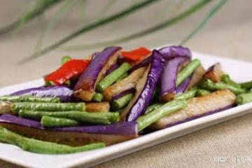 種植茄果、瓜果、豆角，五種肥料要慎用，別說設告訴你