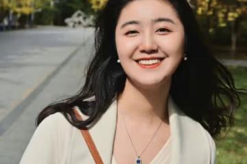 「點讀機女孩」高君雨術後病危,網友:挺住,我們的童年回憶!