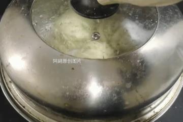 春天使勁吃，一口軟嫩賽人參！揉到花捲里，多一份好營養、多一份清香好滋味