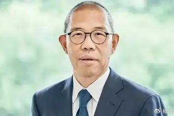 鍾睒睒悲痛發文哭訴:因我被網暴累及95歲母親,沒見到最後一面!
