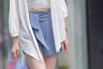 簡約之上,讓基礎款成為你的時尚名片