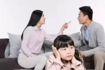 婆婆來半個月，無數次搬弄是非，兒媳憤怒：堅決要離婚，忍不了