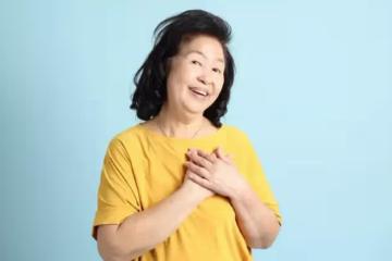 老伴去世後,另外一個老人會不會傷心,三個老人說出實話