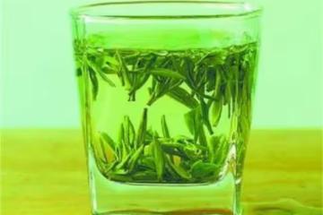 教你怎樣買綠茶，學會這一點，幾十塊錢綠茶都比龍井，碧螺春好喝