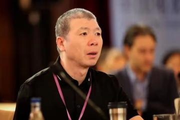 馮小剛怒斥鍵盤俠：網絡環境亟待整治，你我皆需自省