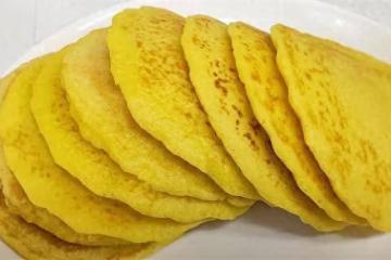 一碗玉米面，不用油，不用糖，10分鐘就可以搞定的早餐玉米鬆餅