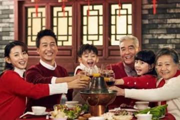 明日除夕，記得：1要開，藏2樣，3不吃，迎春接福過大年
