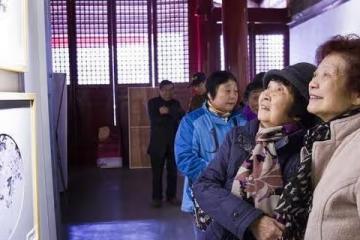 和姐妹搭夥過五年,最後一個人回老家:抱團養老不好過