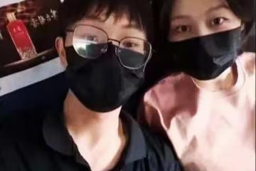 曝南航45歲女教授與男學生同居,街邊不雅照流出,大量隱私被扒!