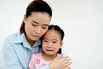 侄子結婚送房女兒結婚陪嫁被褥,如今生病要照顧,女兒:咱兩不熟