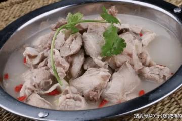 燉羊肉,最忌直接焯水,牢記3個技巧,肉嫩湯鮮,濃白好喝