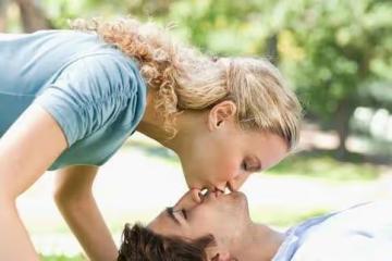 撩女人時男人做到3個不著急,成功率更高讓她比你還急