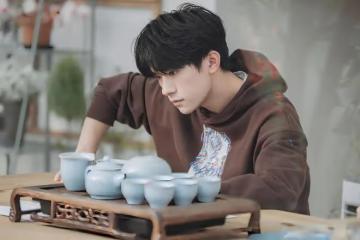 娛樂連連看：易烊千璽、王心凌、李現、周迅、胡一天、王鶴潤