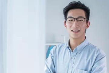 為了妻子,我遠離家人背負不孝的罵名,卻收穫家庭的幸福