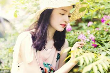 大齡剩女說:我寧願高傲的枯萎,也不要卑微的扶貧