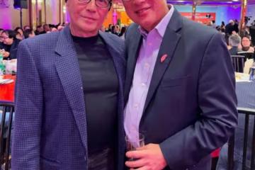 一代巨星尊龍息影14年罕露面，眉毛花白精神好，69歲仍單身無兒女
