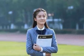 哥哥八年沒管過母親，她癱瘓後我照顧五年，去世前把財產都給哥哥