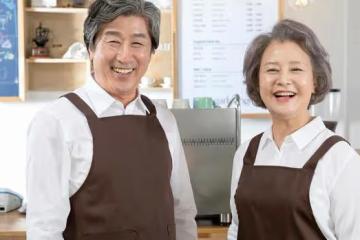 再婚5年後散夥了，70歲大爺：我負責養她，但不負責養她兒子一家