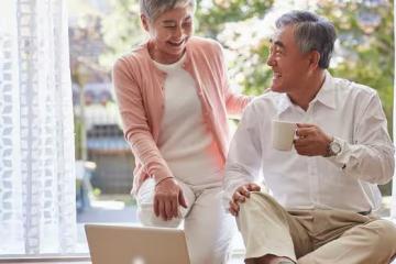 85歲大爺哭訴:請親戚做住家保姆,前期很美好,後期很憤怒