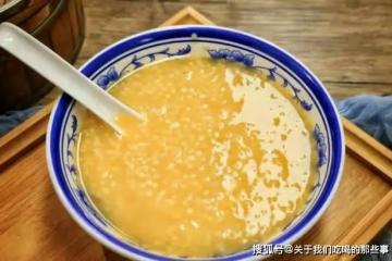 煮小米粥很多人第一步就做錯了，教你正確煮法，米油厚實粒粒開花