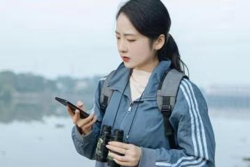 從小，我就知道，我媽是被拐來的，還是城裡的大學生