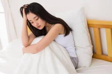 孕五個月，婆婆還讓我伺候一家人，我一句話後，這個年過不去了
