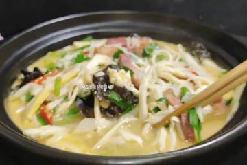 韭菜和它絕配!吃了30年,才發現是滑腸菜,營養鮮美、特脆嫩,隨手一煮鮮掉魂