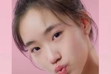 小S二女兒真實身材曝光,沒修圖的腿獲得好評,和普通女孩沒區別
