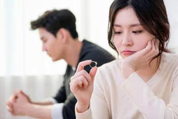 離婚七次又復婚七次，工作人員：你倆有緣，以後不許離婚了