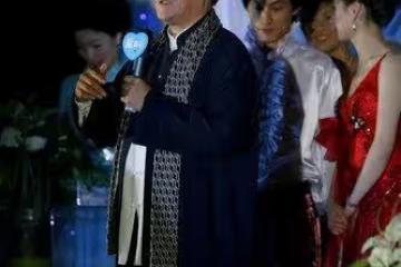 趙本山對這個小姨子比於月仙還好,趙本山為她背上任人唯親的惡名