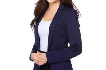 女老闆給我連漲三次工資,知道真相後,我果斷辭職離開