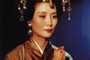 國家一級演員呂中：56歲奪視後，74歲獲國際影后，今81歲咋樣了？