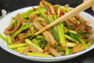 這菜3塊一把，卻還是天然「殺菌菜」！大火快炒一盤，嘗鮮好營養、特脆嫩