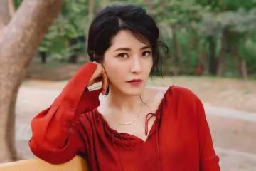 曾黎爆改老年妝依舊驚艷,歲月難掩美人真本色