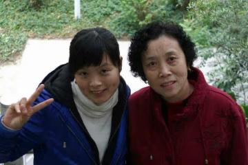 婆婆催生,懷孕又訂下AA制,妻子不哭不鬧,兒子把母親送出家門