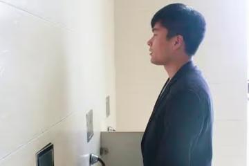 排尿時發現尿液太黃、味道還大？或是身體在提醒你要注意幾件事了
