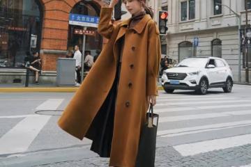 「大骨架」女性也能穿出曼妙身姿，選這幾款大衣准沒錯，時髦大方