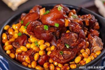 肉食愛好者的福音,深扒黃豆燜豬蹄的解饞做法,美容養顏嘎嘎香