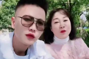 50歲大媽嫁給35歲小鮮肉,網友不淡定了:這一次我又相信愛情了
