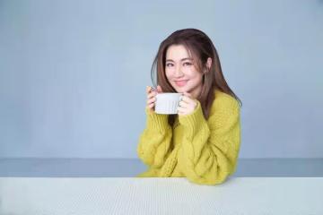 Selina任家萱自曝懷孕會拼到停經為止，為母愛拼盡最後一刻
