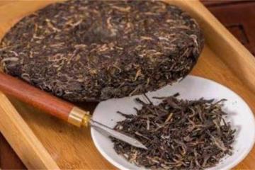普洱熟茶和生茶有什麼區別？新手小白怎麼辨別？看這幾點就夠了