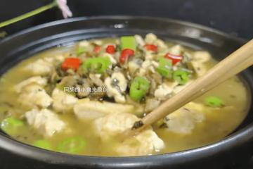 豆腐和它絕配，花錢不多吃好味！咕嘟燉一鍋，味覺大突破，經濟實惠百吃不膩