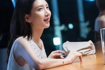 「你真窩囊，都離婚了還把房子給她」「媽，那是她自己婚前買的」