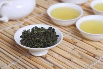 不是所有人都能喝茶葉水,有三種人不宜喝鐵觀音