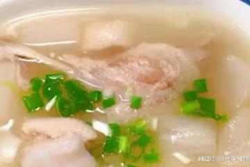 不能錯過的酸蘿蔔老鴨湯,鮮酸滋補,滋陰補虛,被誇爆的家常菜