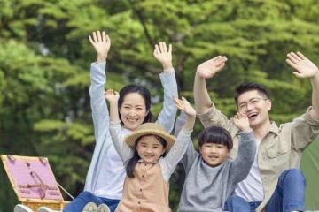 淡化傳統禮儀,改變傳統思想,尋找新時代父母的新職責