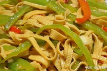 買1斤豆皮，2個尖椒，分享快手家常菜，保姆級食譜，鮮辣又下飯