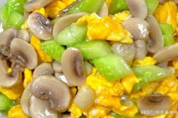 5月別錯過這道菜，口蘑炒黃瓜太下飯，解饞又營養，風味嘎嘎好