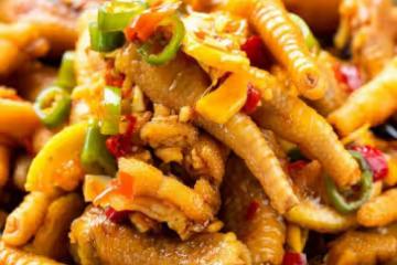 線上非常火爆的泡椒檸檬鳳爪，原來做法如此簡單，酸辣開胃又筋道