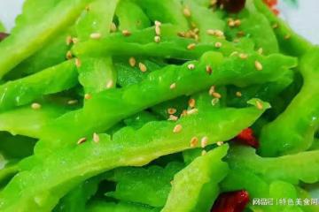 壓箱底的涼拌食譜,蒜香濃郁的涼拌苦瓜,0基礎教程,味鮮不苦